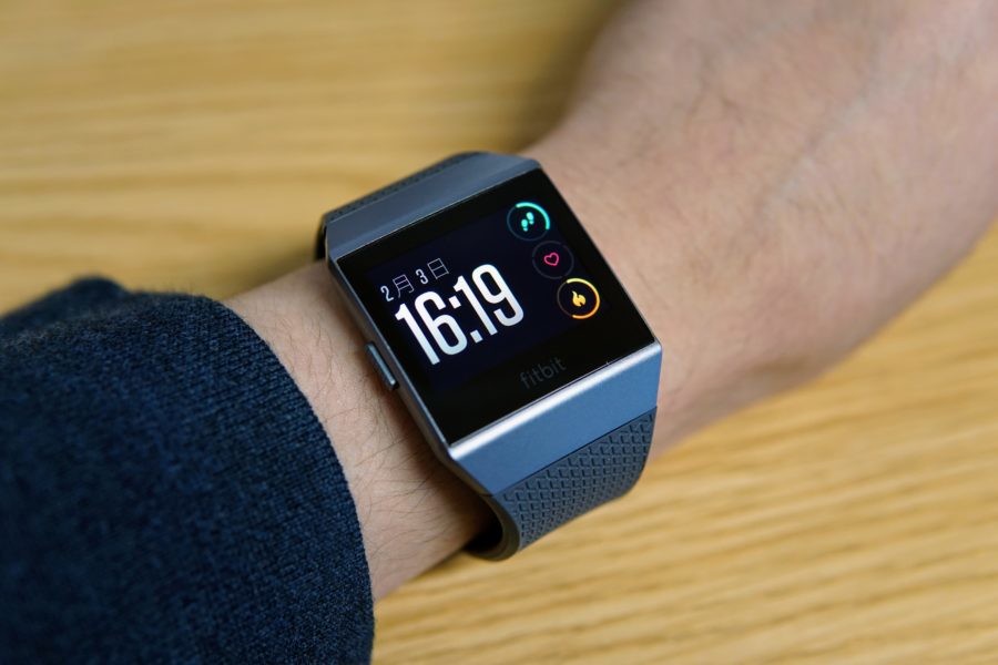 レビューフィットネススマートウォッチ「Fitbit Ionic」で運動習慣をつける。 | 物欲を抑えるブログ