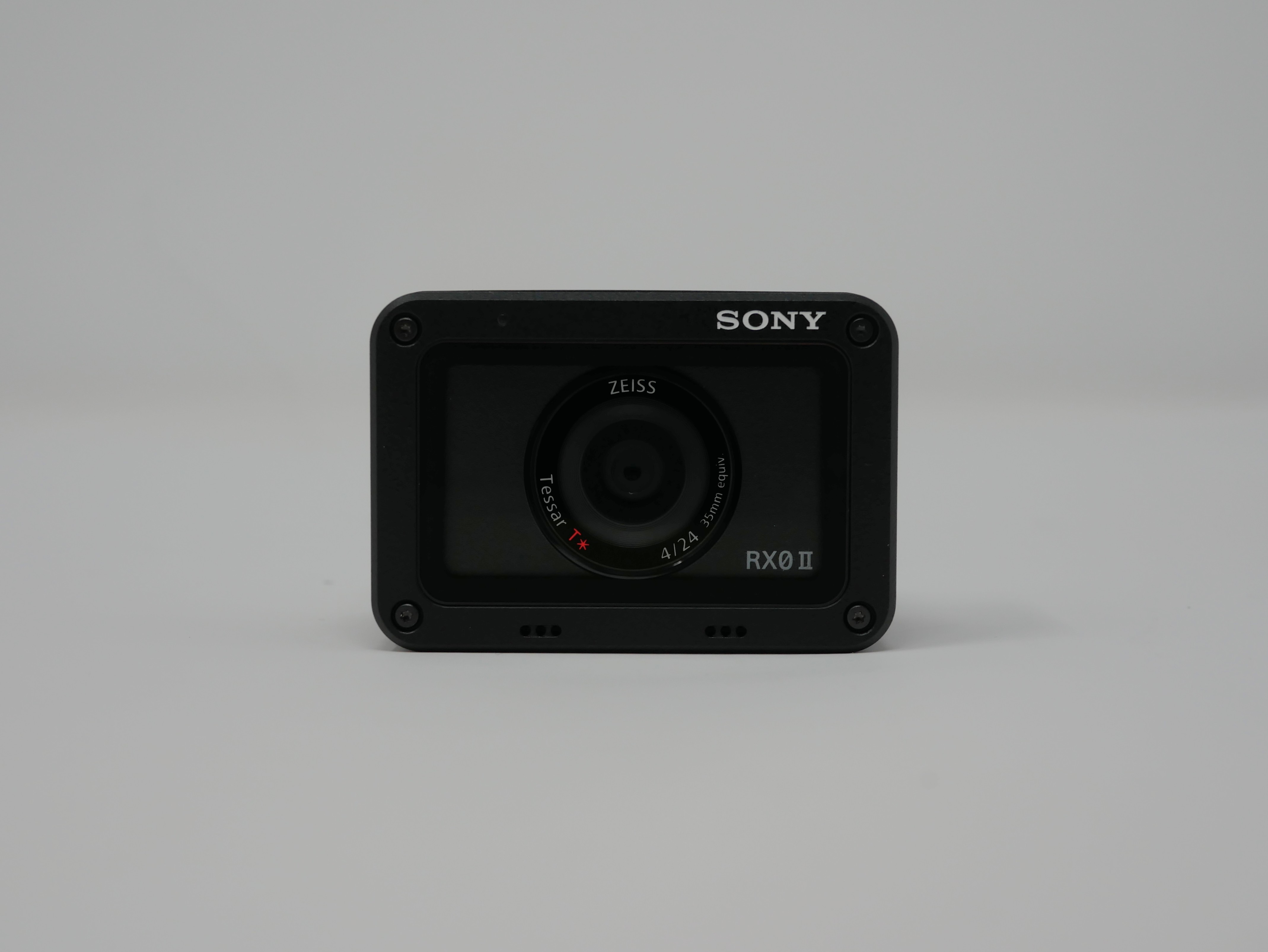 カメラ デジタルカメラ レビュー】Sony RX0II (DSC-RX0M2)は超コンパクトなスチル機 | 物欲を 